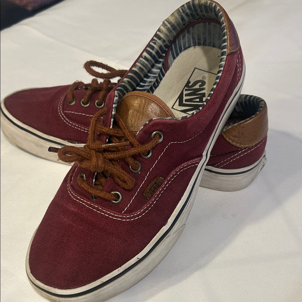 Vans Unisex Port Royale Deep Red Canvas Sneakers Mens Size 8 Women’s Size 9.5